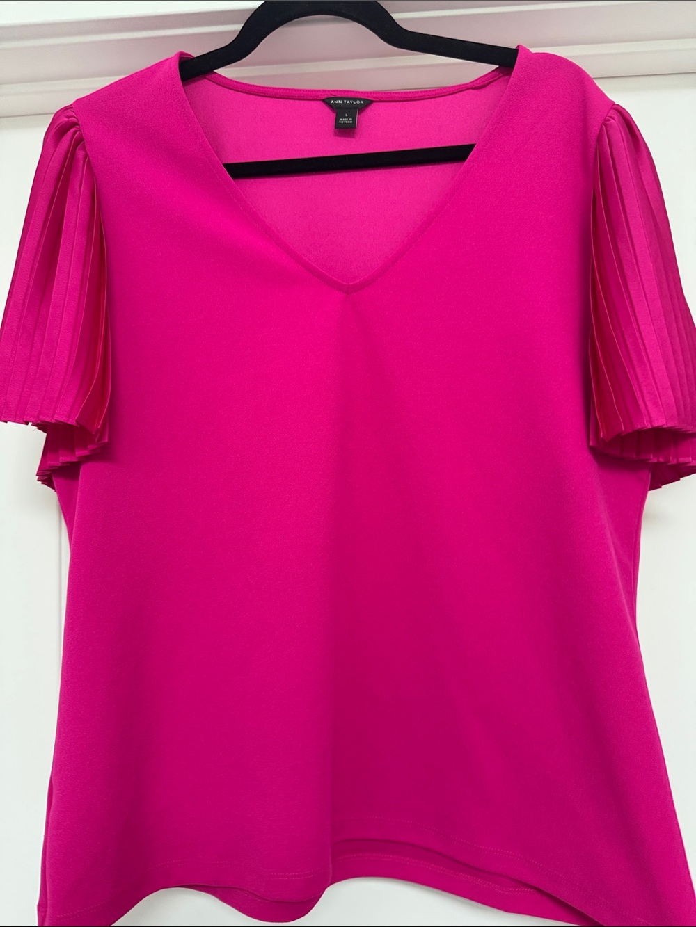 Ann Taylor Hot Pink V-Neck Pleated Sleeve Blouse